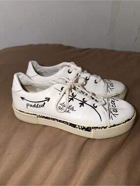 Zara White Graphic Low-Top Women's Sneakers